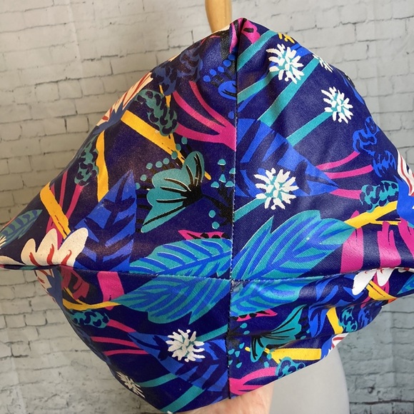 CHALO SEATTLE Eden Collection LADY BUGS boho slouchy purse bag & make-up bag set - Picture 7 of 16